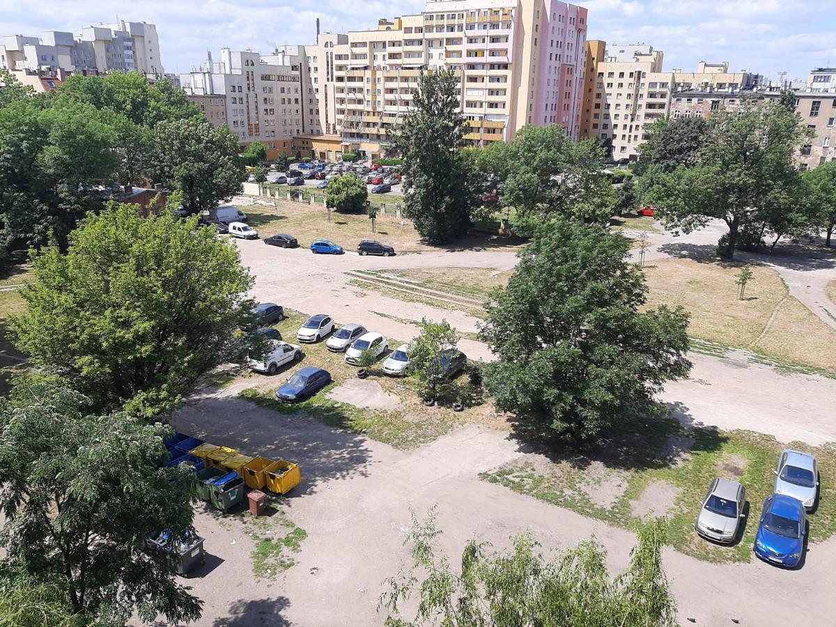 Kawalerka Stefana Zeromskiego 62 Wroclaw Luaran gambar