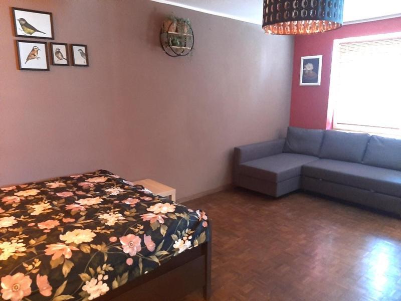 Kawalerka Stefana Zeromskiego 62 Wroclaw Luaran gambar
